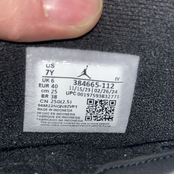 384665-112 Jordan 6 Retro Gs Reverse Oreo main image 7